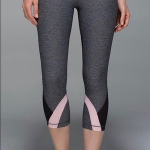 Lululemon Run: Inspire Crop II (Mesh)